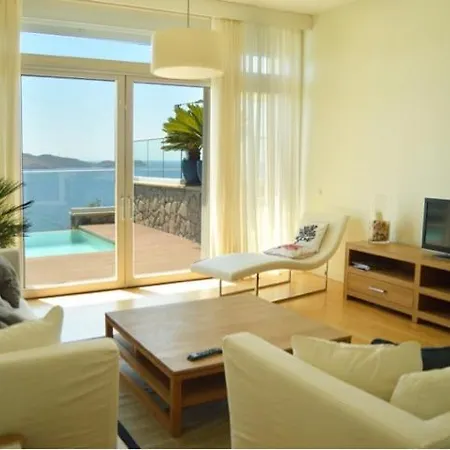 Villalari Villa *